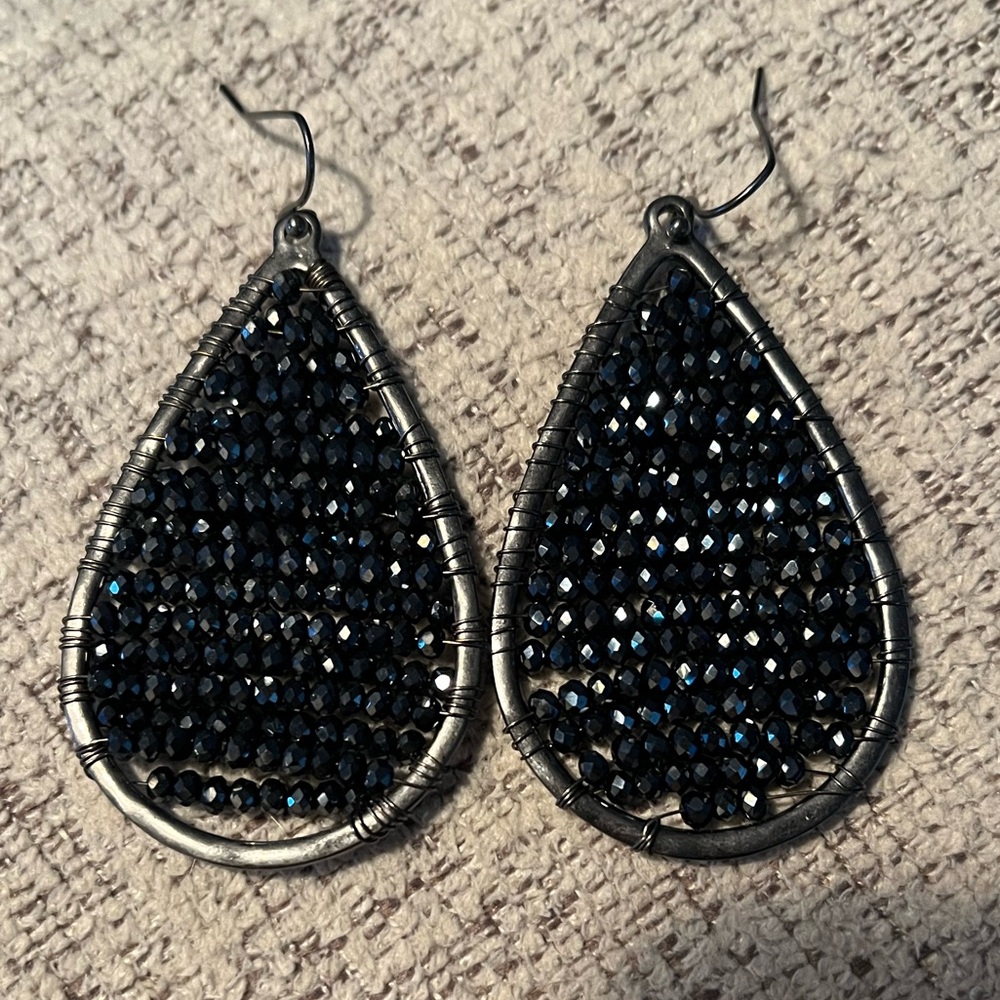 Marlyn Schiff Silver and Black Beaded Teardrop Earrings NWOT